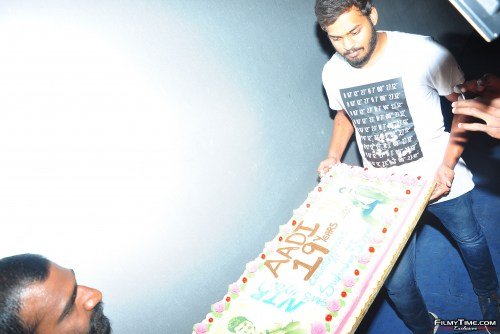 Aadi-Movie-Special-Show-28