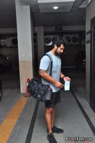 Aadi-Sai-Kumar-Latest-Gym-Photos-11