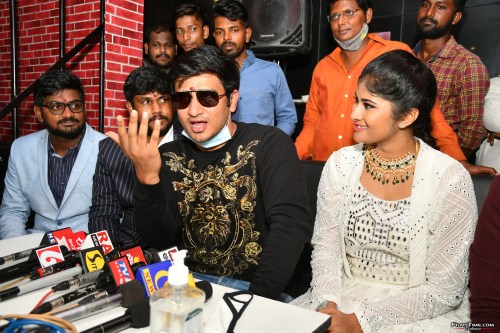 Actor-Nikhil-Siddharth-Inaugurated-Gismat-Mandi-Restaurant-in-Vijayawada-10