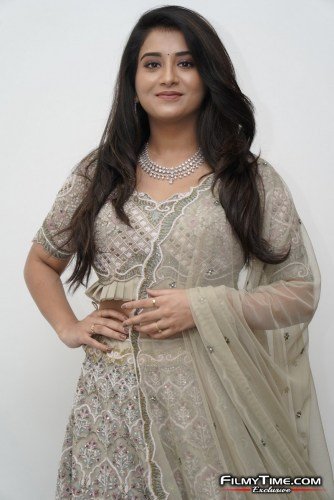 Raashi-2-14