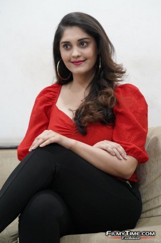 Surabhi-34
