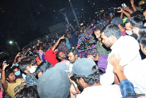 Aadi-Movie-Special-Show-20