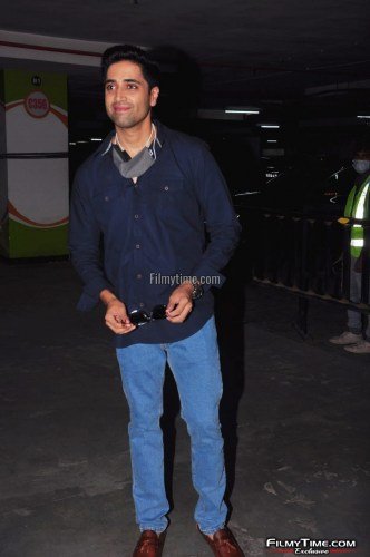 Adivi-Sesh-Snapped-Major-Teaser-launch-At-AMB-Cinemas-1