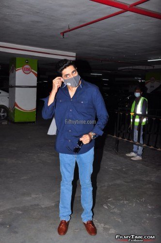 Adivi-Sesh-Snapped-Major-Teaser-launch-At-AMB-Cinemas-4