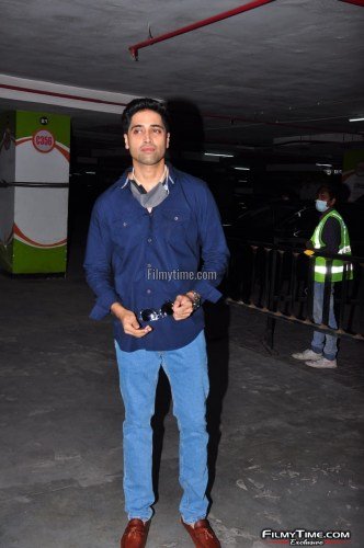 Adivi-Sesh-Snapped-Major-Teaser-launch-At-AMB-Cinemas-7