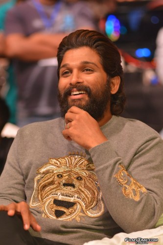 Allu-Arjun-6