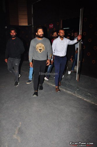 Allu-Arjun-6