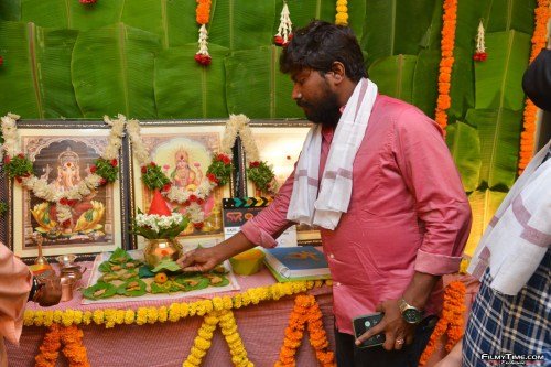 Aadi-avika-Gor-Amaran-Movie-Opening-13