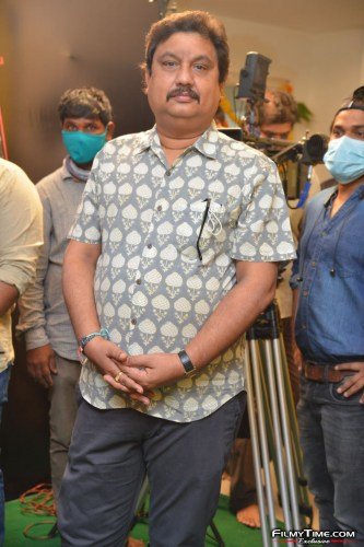 Aadi-avika-Gor-Amaran-Movie-Opening-20