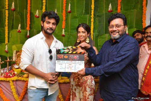 Aadi-avika-Gor-Amaran-Movie-Opening-3