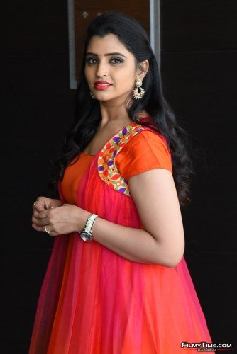 Anchor-Shyamala-17