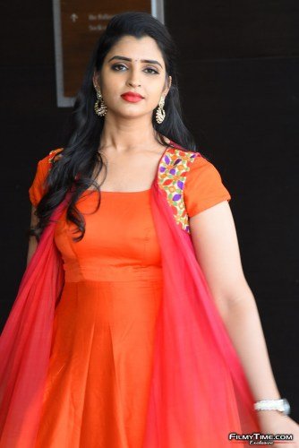 Anchor-Shyamala-19