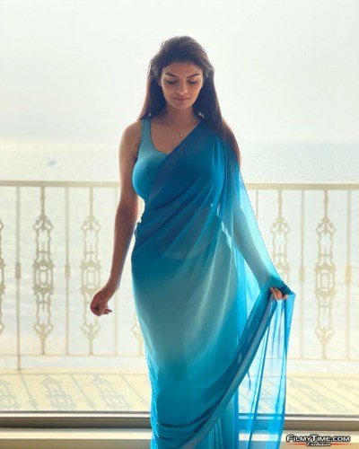 Anveshi-Jain-12