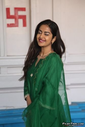 Avika-Gor-at-movie-opening-15