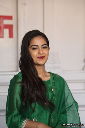 Avika-Gor-at-movie-opening-21