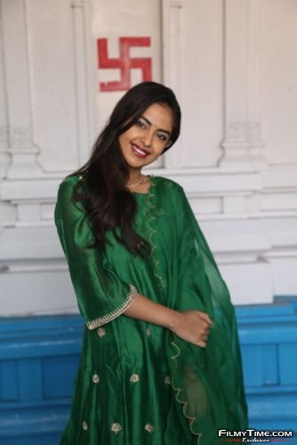 Avika-Gor-at-movie-opening-33