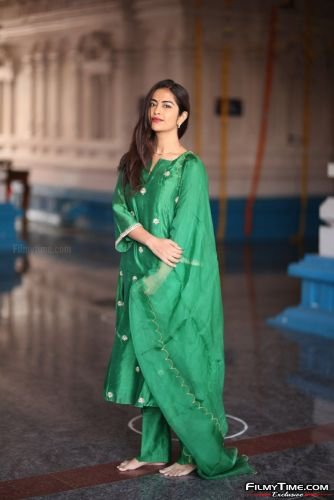 Avika-Gor-at-movie-opening-39