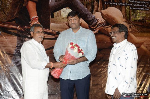 Bazaar-Rowdy-Movie-Press-Meet-17