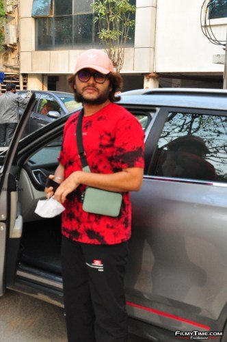 Celebrity-Stylist-jukalker-at-cafe-in-Hyderabad-4