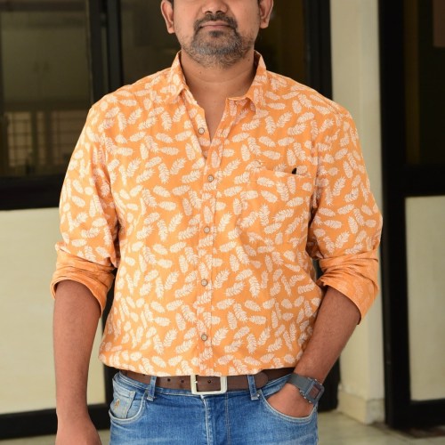 Director-Suku-Purvaj-Interview-Stills-13