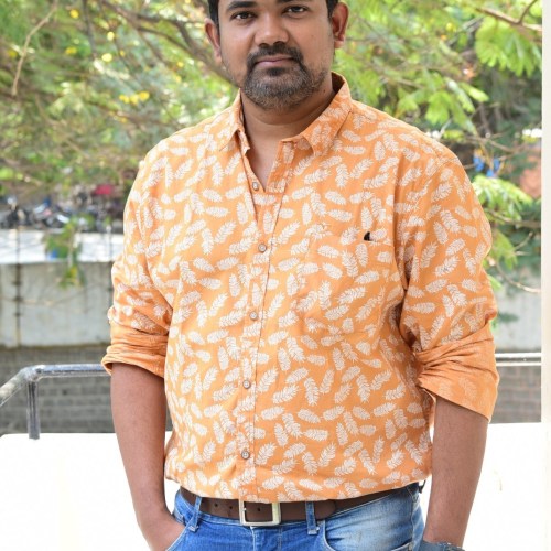 Director-Suku-Purvaj-Interview-Stills-6
