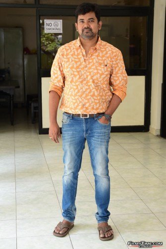 Director-Suku-Purvaj-Interview-Stills-14