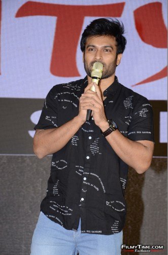 Ee-Kathalo-Paathralu-Kalpitam-2