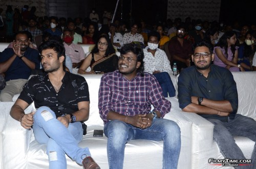 Ee-Kathalo-Paathralu-Kalpitam-Pre-Release-Event-12