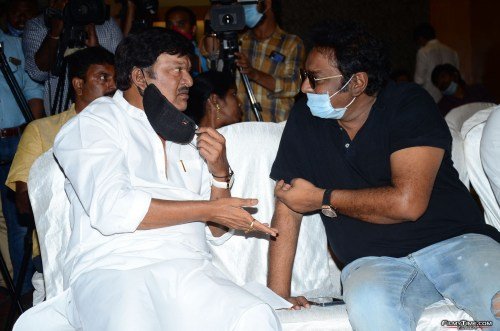 Gully-Rowdy-Movie-Firstlook-Launch-1