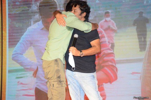 Gully-Rowdy-Movie-Firstlook-Launch-12