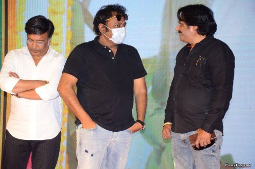 Gully-Rowdy-Movie-Firstlook-Launch-16