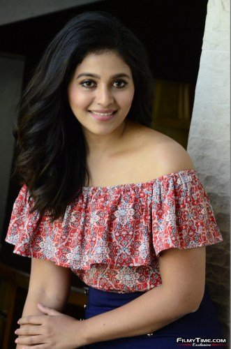 Anjali-15