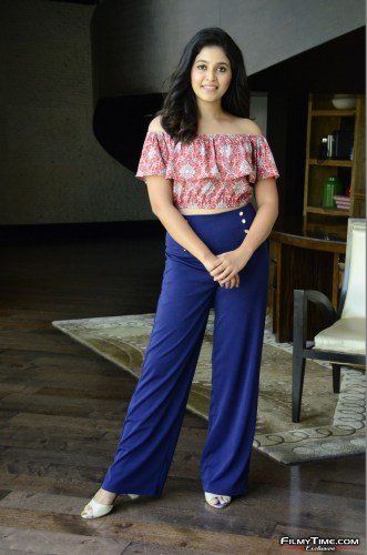 Anjali-26