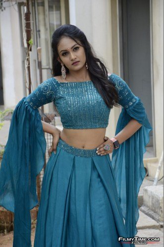 Heroine-Maheswari-Latest-Stills-11