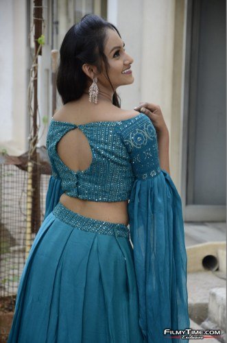 Heroine-Maheswari-Latest-Stills-23