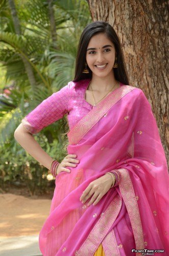Simran-Kaur-9
