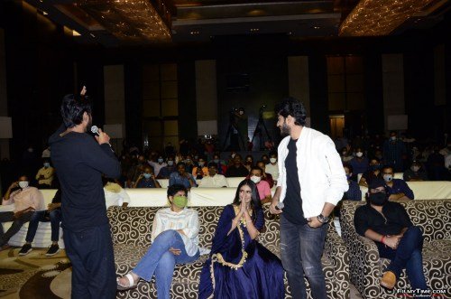 Ishq-39