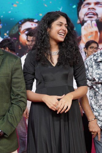 Jaathi-Rathnalu-1-13