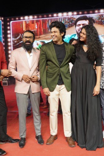 Jaathi-Rathnalu-1-131