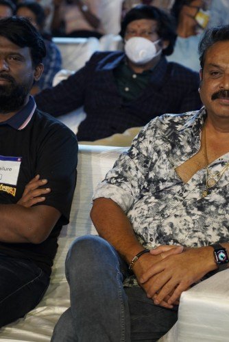 Jaathi-Rathnalu-1-19