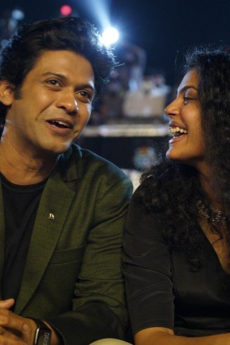 Jaathi-Rathnalu-1-23