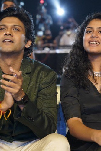 Jaathi-Rathnalu-1-41