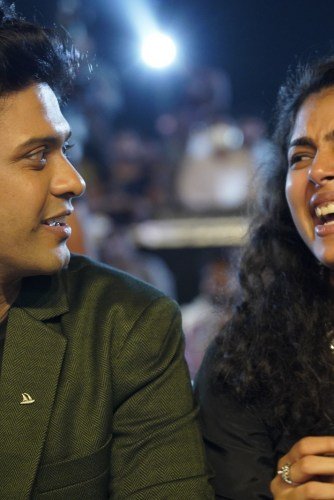 Jaathi-Rathnalu-1-43