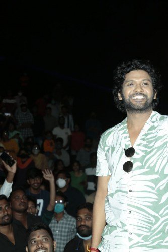 jathiratnalu-team-visits-Prasad-imax-and-Amb-Mall-23