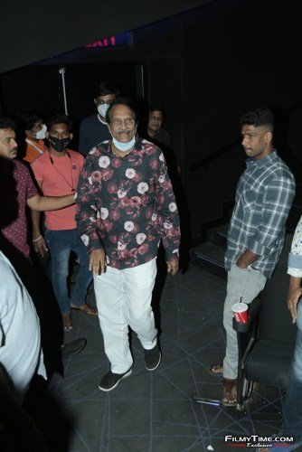 jathiratnalu-team-visits-Prasad-imax-and-Amb-Mall-9