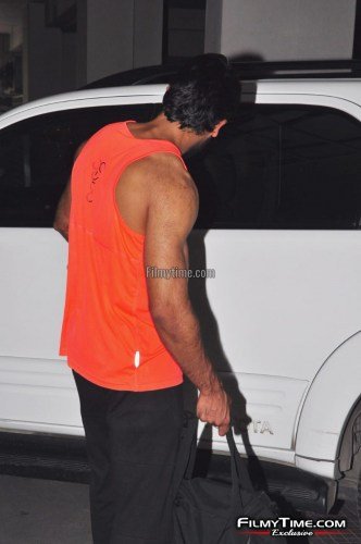 Kartikeya-At-Gym-In-Hyderabad-6