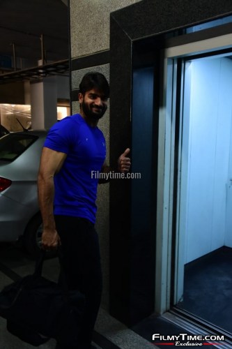Kartikeya-snapped-at-Gym-in-Hyderabad-21
