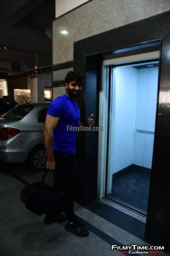 Kartikeya-snapped-at-Gym-in-Hyderabad-25