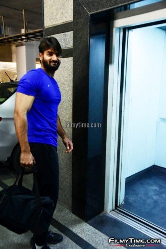 Kartikeya-snapped-at-Gym-in-Hyderabad-4