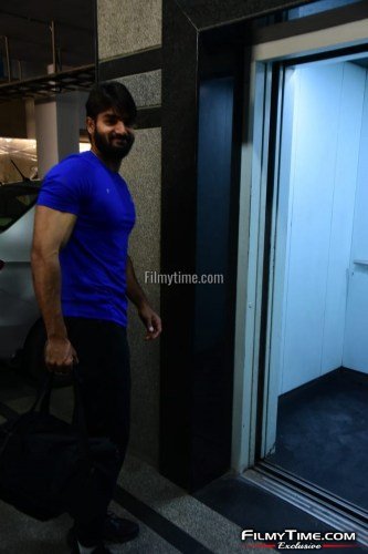 Kartikeya-snapped-at-Gym-in-Hyderabad-5